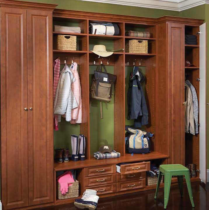 closet2.jpg